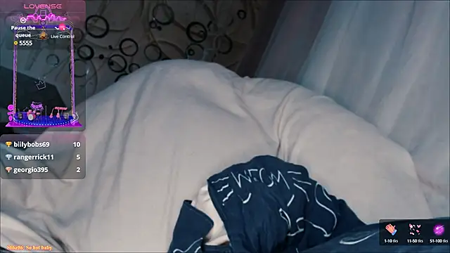 Snapshot of tia_meow chatting on 6, 3, 2025 tia meow online show from 6, 3, 2025