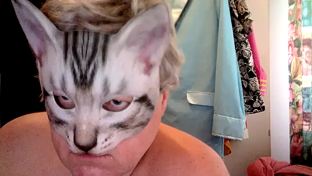 Snapshot of Sigorius chatting on 4, 12, 2025 Sigorius online show from 4, 12, 2025