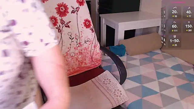 Snapshot of Marina_Yourangel chatting on 12, 1, 2025 Marina Yourangel online show from 12, 1, 2025