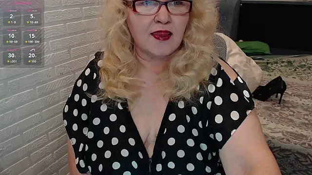 Snapshot of Marina_Yourangel chatting on 1, 3, 2026 Marina Yourangel online show from 1, 3, 2026