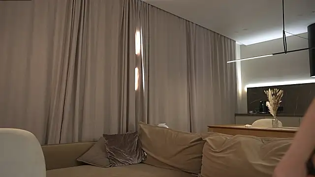 Snapshot of eva_m1racle_ chatting on 24, 2, 2026 eva m1racle online show from 24, 2, 2026