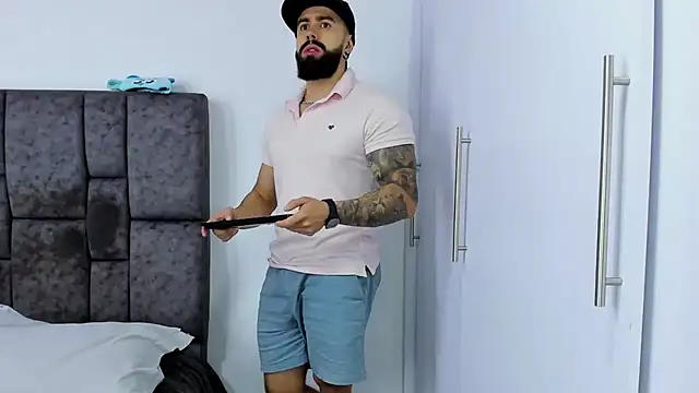 Zack Froone online show from 26, 2, 2025