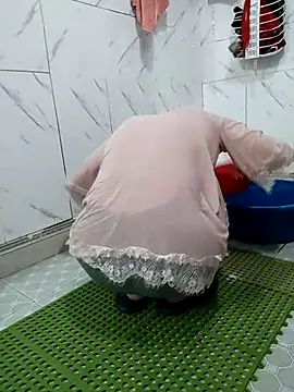 I AM NOT A SLUT online show from 22, 2, 2025