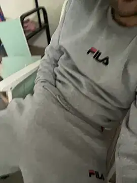 Snapshot of athenphysics chatting on 5, 1, 2025 athenphysics online show from 5, 1, 2025