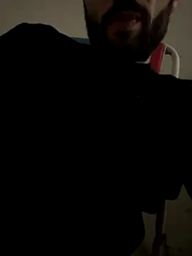 Snapshot of athenphysics chatting on 4, 12, 2025 athenphysics online show from 4, 12, 2025