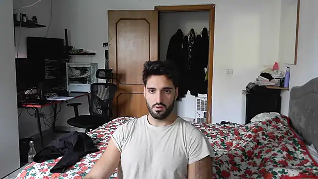 Snapshot of Alexox02 chatting on 21, 10, 2025 Alexox02 online show from 21, 10, 2025
