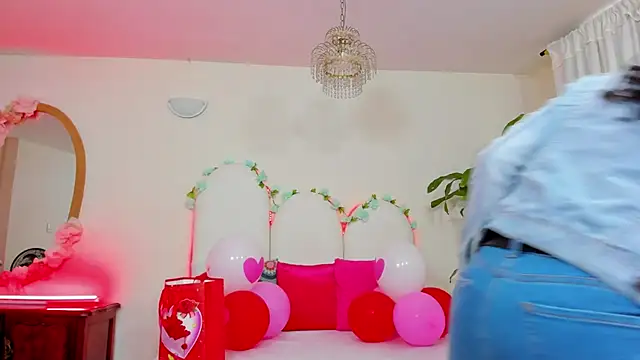 Coco Kiss online show from 14, 2, 2025