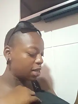 Coco Kiss online show from 2, 4, 2026