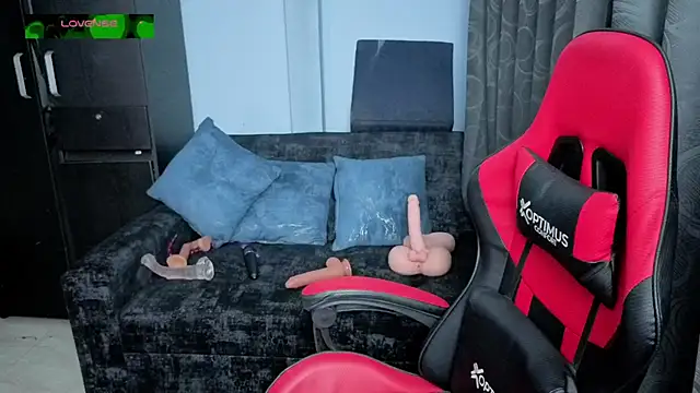 charlotee lovee69 online show from 13, 11, 2025