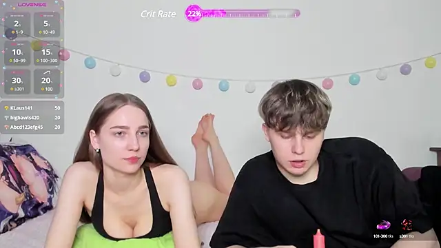 Snapshot of Emily_and_Ilumi chatting on 27, 1, 2025 Emily and Ilumi online show from 27, 1, 2025