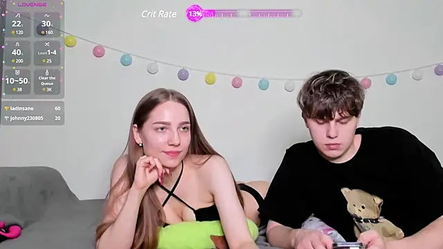 Snapshot of Emily_and_Ilumi chatting on 9, 2, 2025 Emily and Ilumi online show from 9, 2, 2025