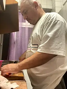 Russirayu online show from 15, 10, 2025