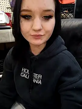 XxxonlyinexxX online show from 28, 2, 2025