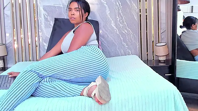 CiaraHarris online show from 5, 2, 2025