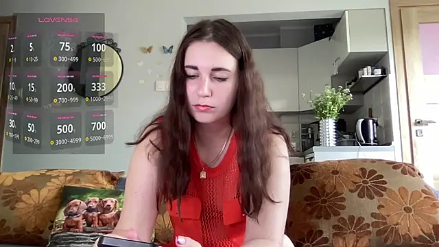 Teylor Love online show from 23, 6, 2026