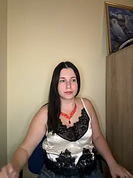 Teylor Love online show from 28, 7, 2026