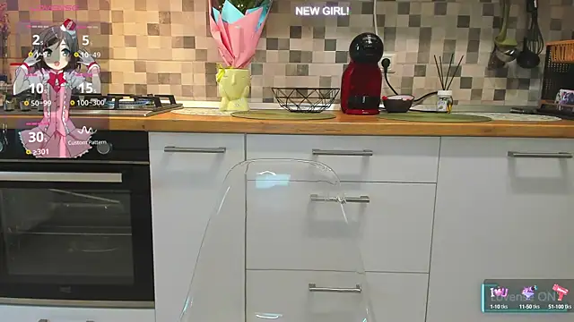 Snapshot of EveEvian chatting on 3, 10, 2025 EveEvian online show from 3, 10, 2025