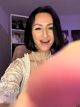 KatyEvanss online show from 10, 10, 2025