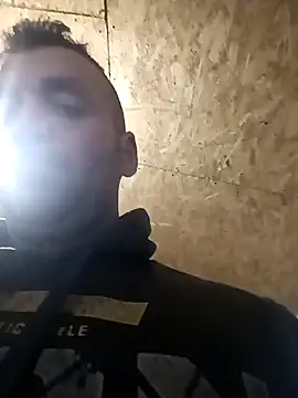 Snapshot of florin421 chatting on 23, 12, 2024 florin421 online show from 23, 12, 2024