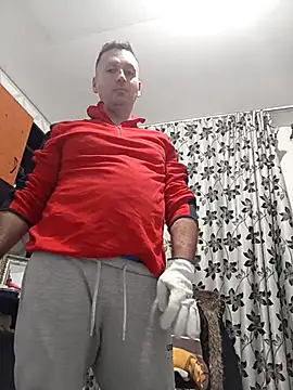 Snapshot of florin421 chatting on 20, 2, 2026 florin421 online show from 20, 2, 2026