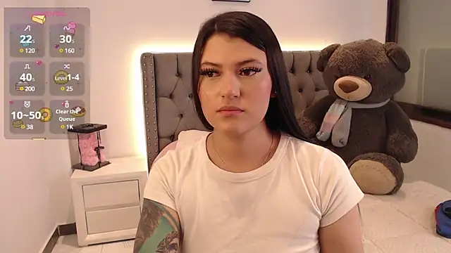 Nicols66 online show from 15, 2, 2025