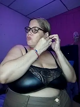 EllisW8 online show from 17, 9, 2025