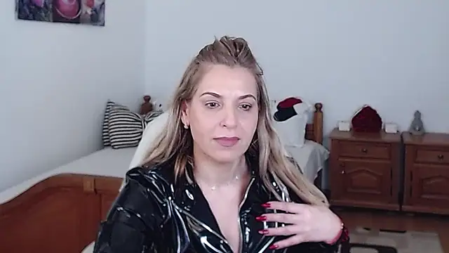 evamaria2024 online show from 13, 3, 2025