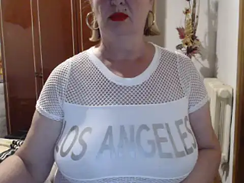 Secretfox online show from 28, 9, 2025