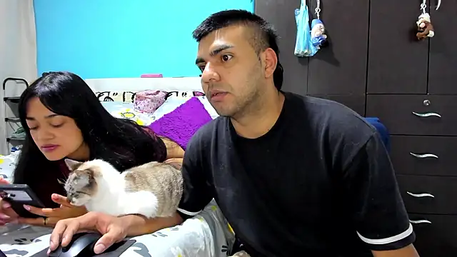 2ScarletandRyan8 online show from 9, 2, 2026