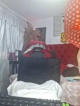 Snapshot of evelin_hott chatting on 11, 3, 2025 evelin hott online show from 11, 3, 2025