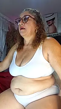 Snapshot of evelin_hott chatting on 30, 9, 2025 evelin hott online show from 30, 9, 2025