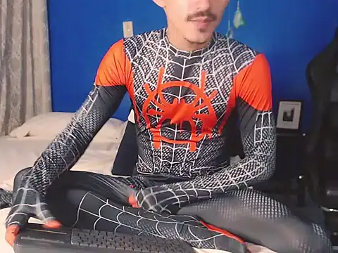 HomeAloneK online show from 31, 10, 2025