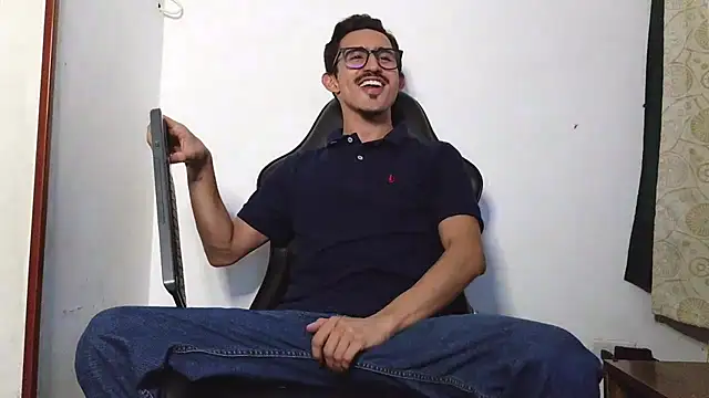 HomeAloneK online show from 11, 2, 2026