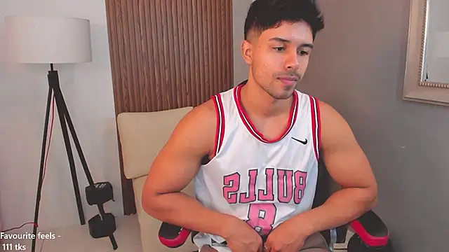 Snapshot of liam_collins21 chatting on 31, 1, 2025 liam collins21 online show from 31, 1, 2025