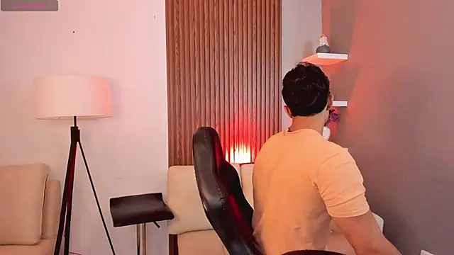 Snapshot of liam_collins21 chatting on 25, 2, 2025 liam collins21 online show from 25, 2, 2025