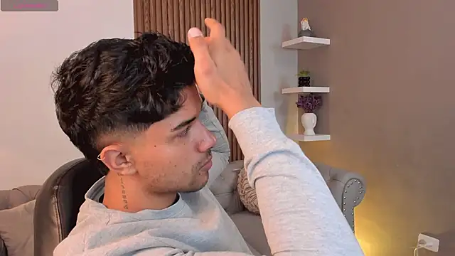 Snapshot of liam_collins21 chatting on 4, 3, 2025 liam collins21 online show from 4, 3, 2025