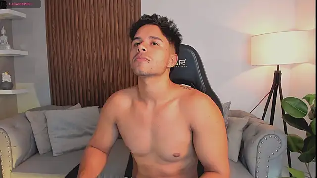 Snapshot of liam_collins21 chatting on 9, 9, 2025 liam collins21 online show from 9, 9, 2025