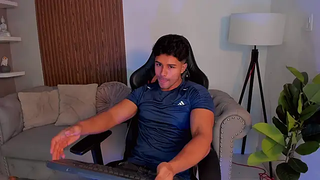 Snapshot of liam_collins21 chatting on 23, 9, 2025 liam collins21 online show from 23, 9, 2025