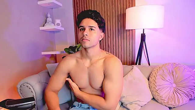 Snapshot of liam_collins21 chatting on 26, 11, 2025 liam collins21 online show from 26, 11, 2025