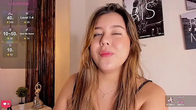 Snapshot of Aria_Reid chatting on 18, 2, 2025 Aria Reid online show from 18, 2, 2025