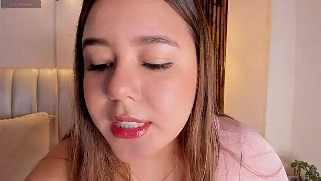 Snapshot of Aria_Reid chatting on 19, 2, 2025 Aria Reid online show from 19, 2, 2025