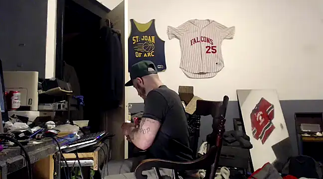 Snapshot of sledge901 chatting on 16, 1, 2025 sledge901 online show from 16, 1, 2025