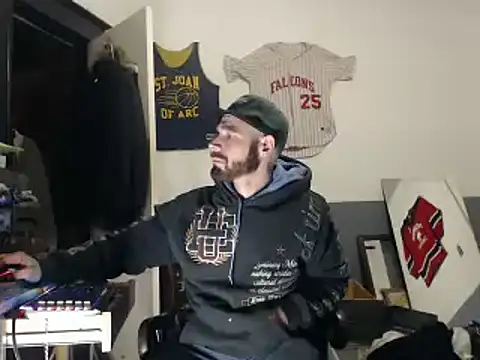 Snapshot of sledge901 chatting on 16, 2, 2025 sledge901 online show from 16, 2, 2025