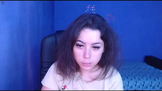 Snapshot of LovelyJulliette chatting on 29, 1, 2025 LovelyJulliette online show from 29, 1, 2025