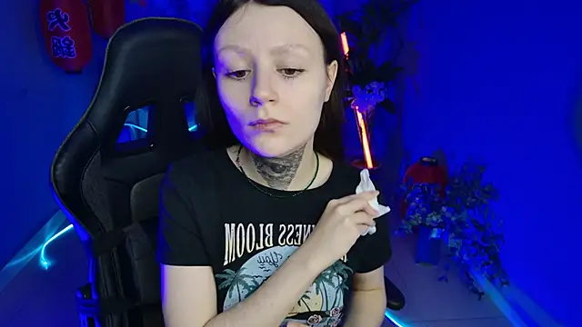 VeliraBraitberg online show from 9, 1, 2025