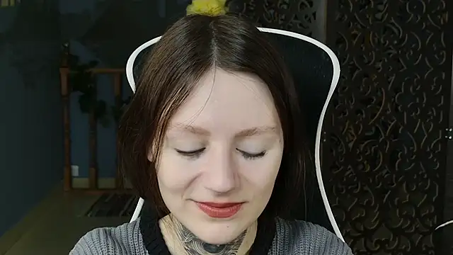 VeliraBraitberg online show from 2, 3, 2025