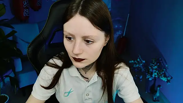 VeliraBraitberg online show from 7, 3, 2025