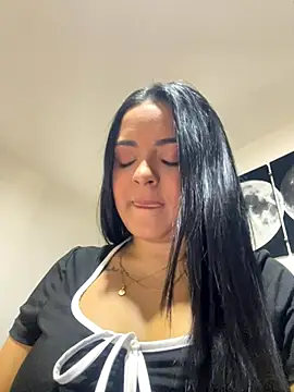 Snapshot of lea_gray chatting on 11, 11, 2025 lea gray online show from 11, 11, 2025