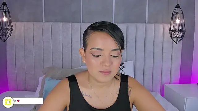 Snapshot of lea_gray chatting on 29, 11, 2025 lea gray online show from 29, 11, 2025