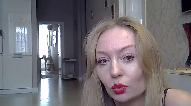 ZarinaSwift online show from 20, 3, 2025